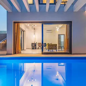 Villa Rougemarin - Marin With Private Pool, Medulin