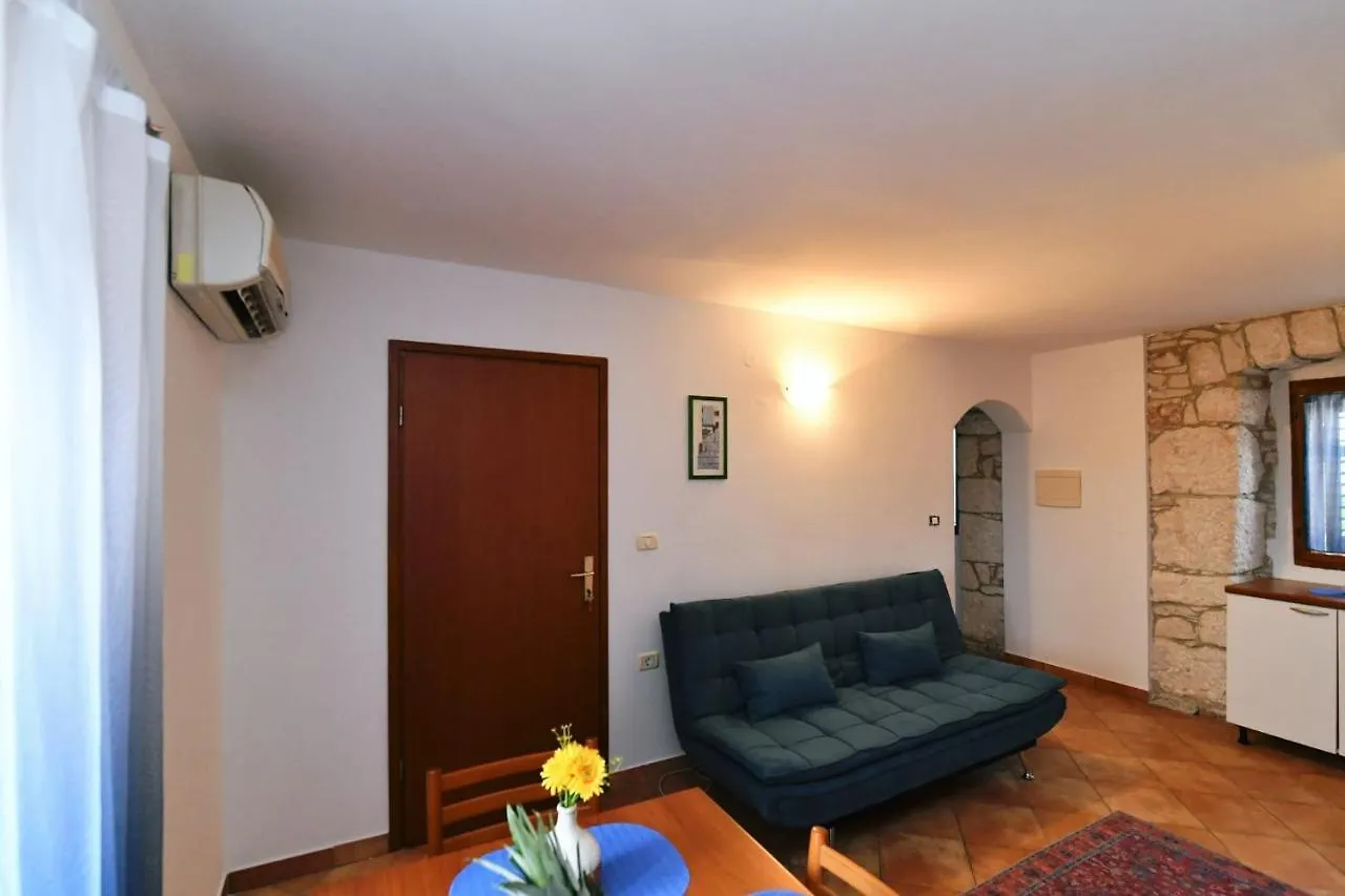 Freya'S Apartments Medulin